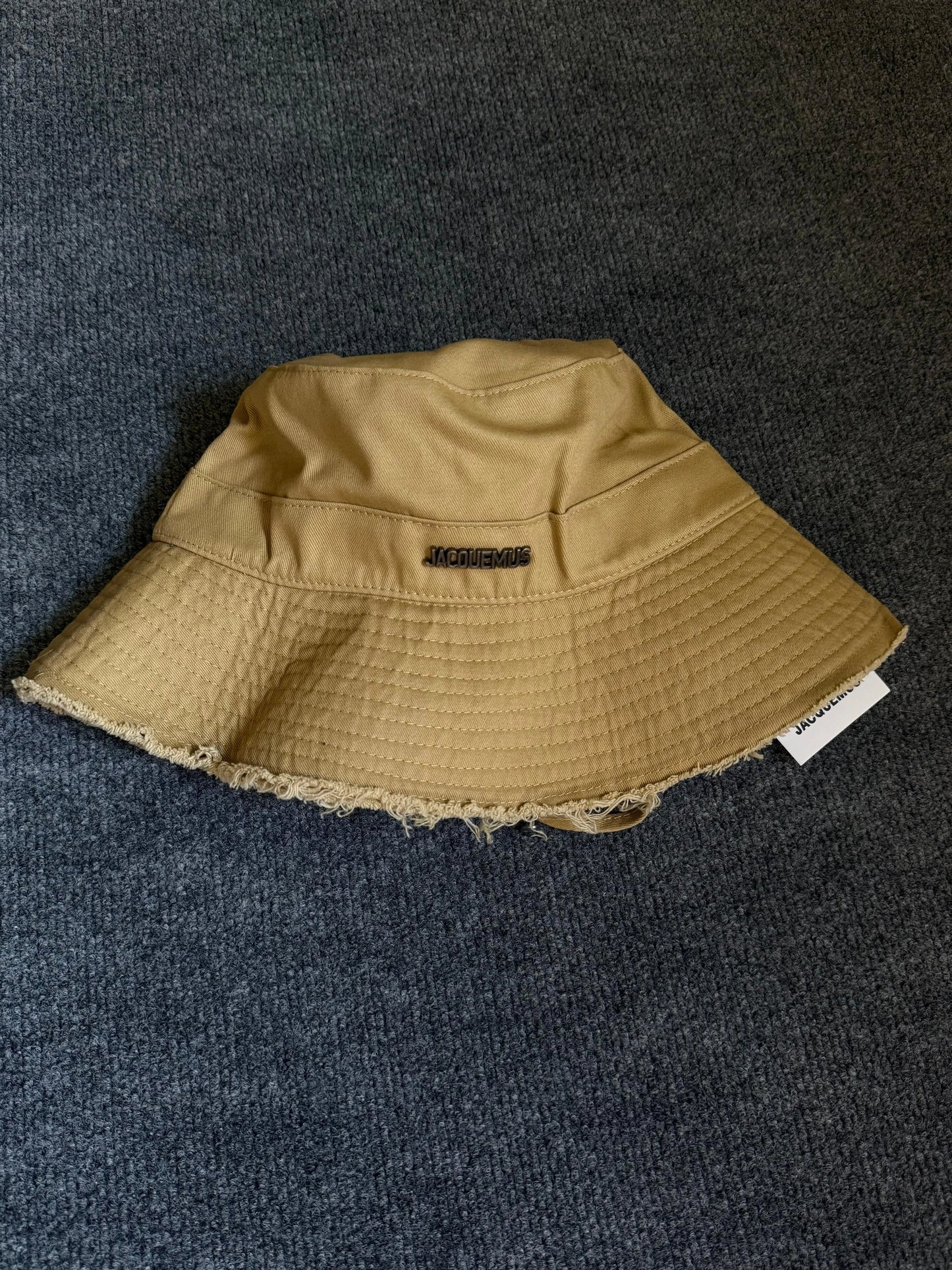 Chapeau bob beige Jacquemus